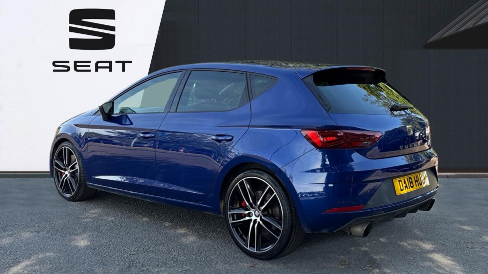 SEAT Leon 2.0 TSI Cupra 300 5dr Petrol Hatchback - Image 3