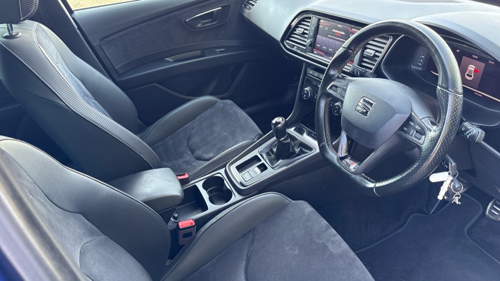 SEAT Leon 2.0 TSI Cupra 300 5dr Petrol Hatchback - Image 6