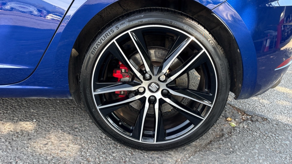 SEAT Leon 2.0 TSI Cupra 300 5dr Petrol Hatchback - Image 29