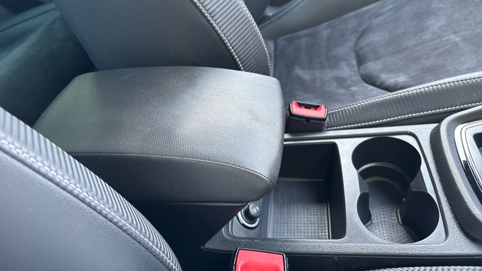 SEAT Leon 2.0 TSI Cupra 300 5dr Petrol Hatchback - Image 37