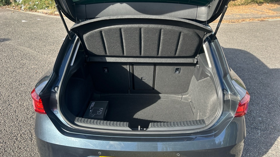 SEAT Leon 1.5 TSI EVO FR 5dr Petrol Hatchback - Image 20