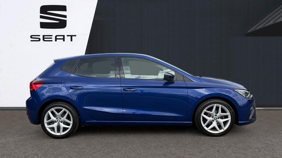 SEAT Ibiza 1.0 TSI 95 FR [EZ] 5dr Petrol Hatchback - Image 4