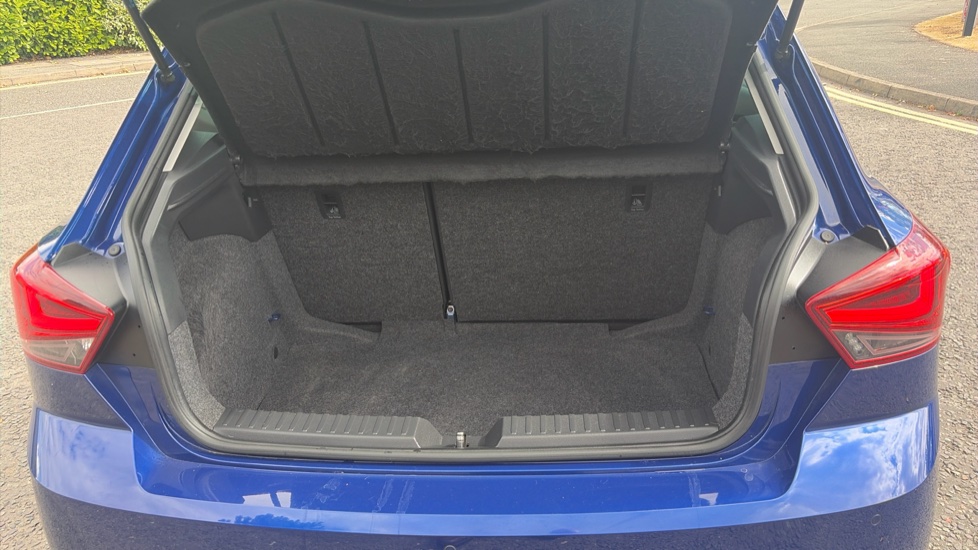 SEAT Ibiza 1.0 TSI 95 FR [EZ] 5dr Petrol Hatchback - Image 20