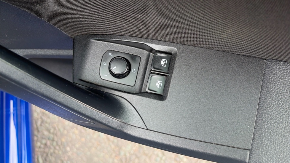 SEAT Ibiza 1.0 TSI 95 FR [EZ] 5dr Petrol Hatchback - Image 33