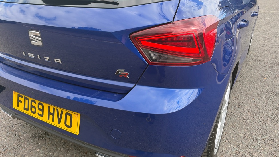 SEAT Ibiza 1.0 TSI 95 FR [EZ] 5dr Petrol Hatchback - Image 35