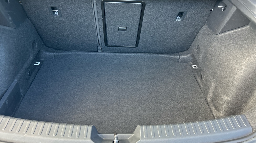SEAT Leon 1.0 TSI EVO FR 5dr Petrol Hatchback - Image 20