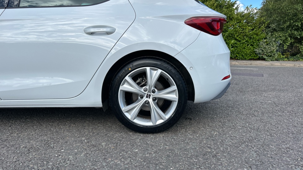SEAT Leon 1.0 TSI EVO FR 5dr Petrol Hatchback - Image 23