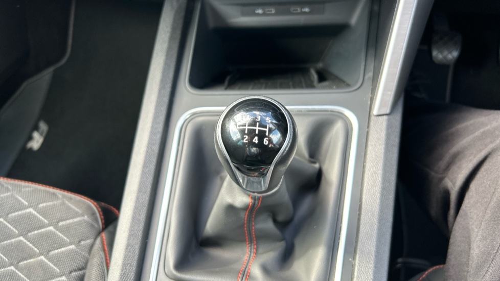 SEAT Leon 1.0 TSI EVO FR 5dr Petrol Hatchback - Image 31