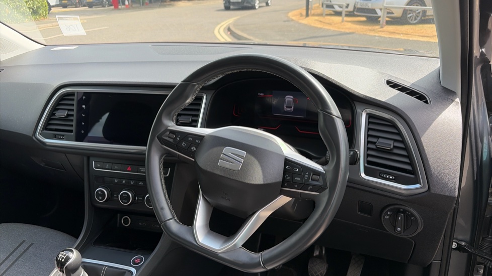 SEAT Ateca 1.5 TSI EVO SE Technology 5dr Petrol Estate - Image 10