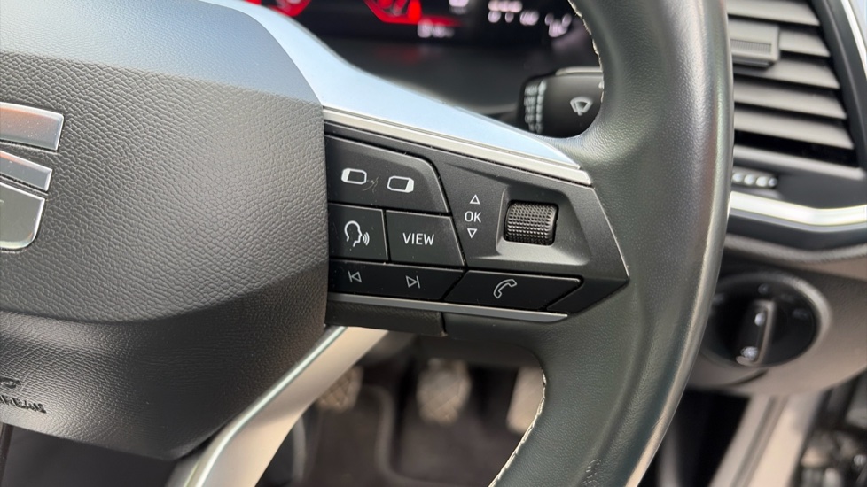 SEAT Ateca 1.5 TSI EVO SE Technology 5dr Petrol Estate - Image 18