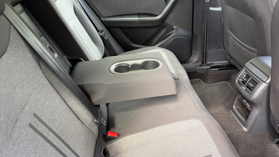 SEAT Ateca 1.5 TSI EVO SE Technology 5dr Petrol Estate - Image 35