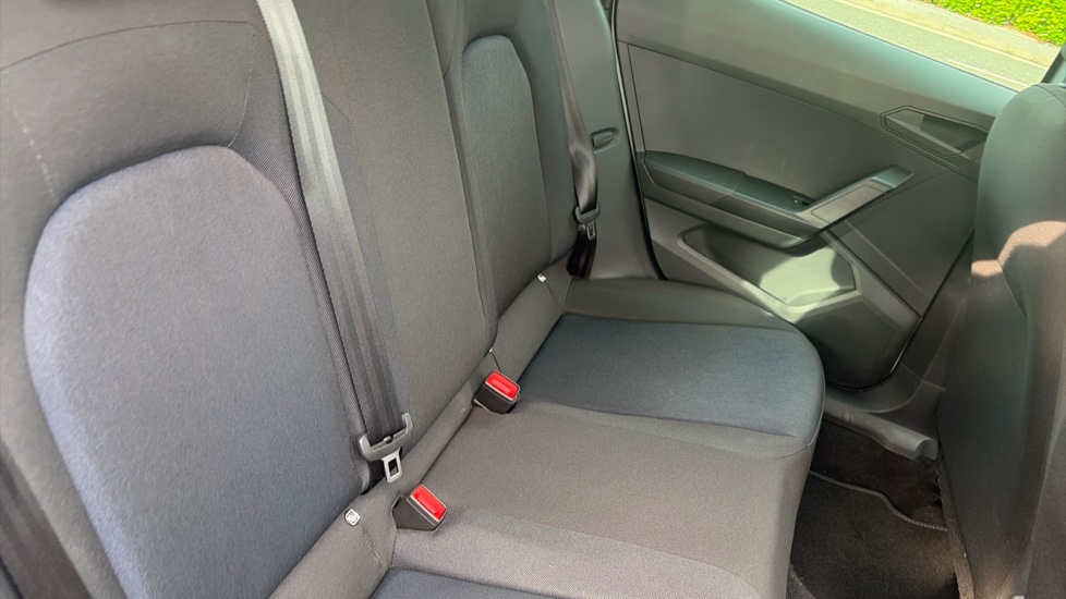SEAT Ibiza 1.0 TSI 110 FR 5dr Petrol Hatchback - Image 16