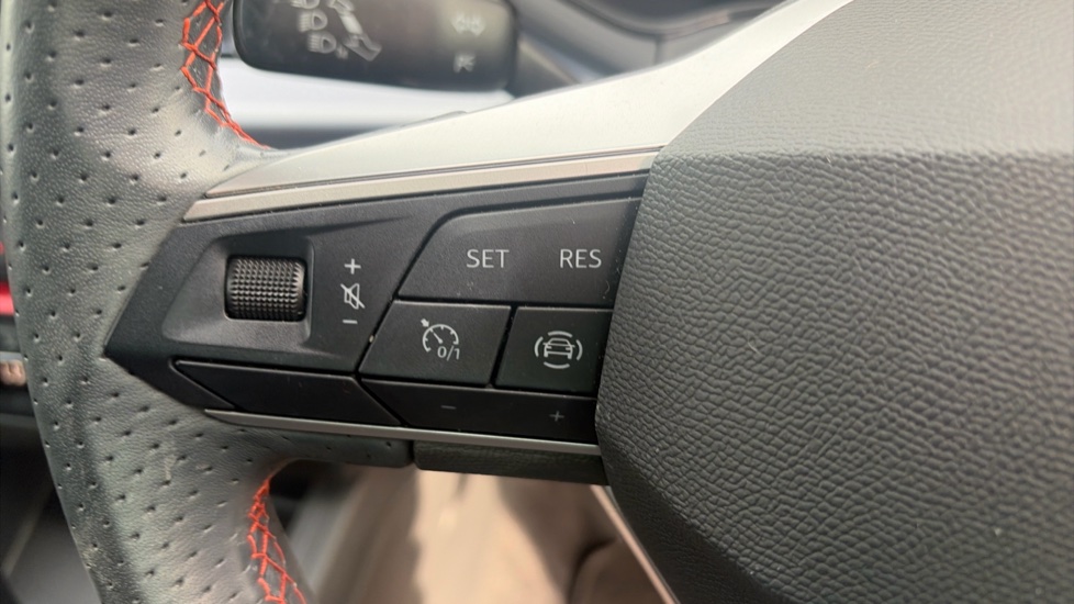 SEAT Ibiza 1.0 TSI 110 FR 5dr Petrol Hatchback - Image 17