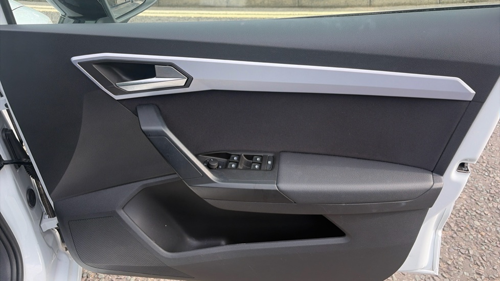 SEAT Ibiza 1.0 TSI 110 FR 5dr Petrol Hatchback - Image 19