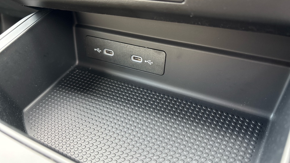 SEAT Ibiza 1.0 TSI 115 FR First Edition 5dr DSG Petrol Hatchback - Image 29