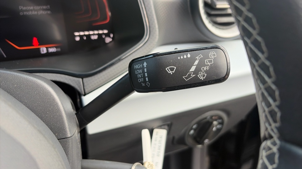 SEAT Ibiza 1.0 TSI 95 SE Technology 5dr Petrol Hatchback - Image 33