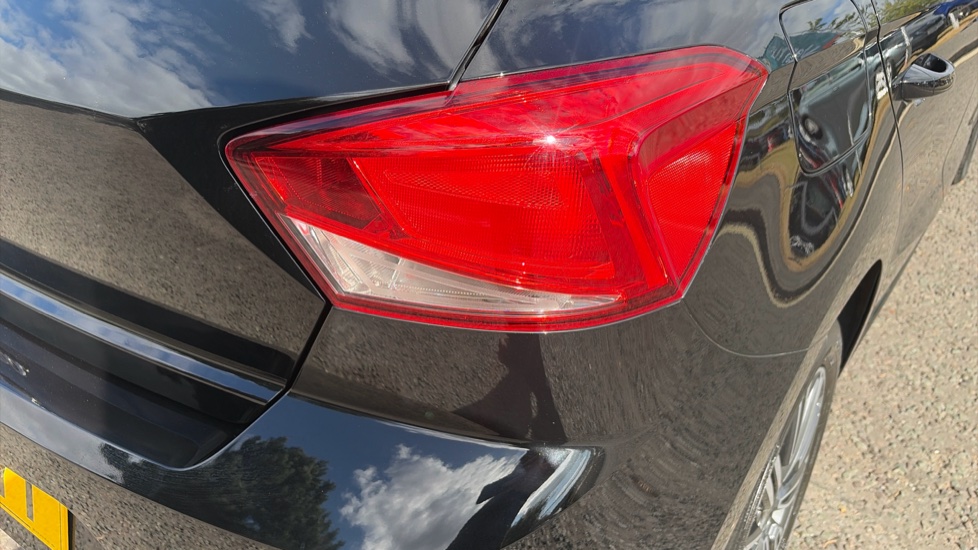 SEAT Ibiza 1.0 TSI 95 SE Technology 5dr Petrol Hatchback - Image 39