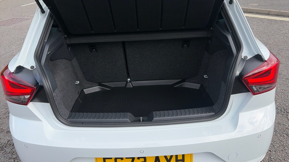 SEAT Ibiza 1.0 TSI 110 Xcellence Lux 5dr DSG Petrol Hatchback - Image 20