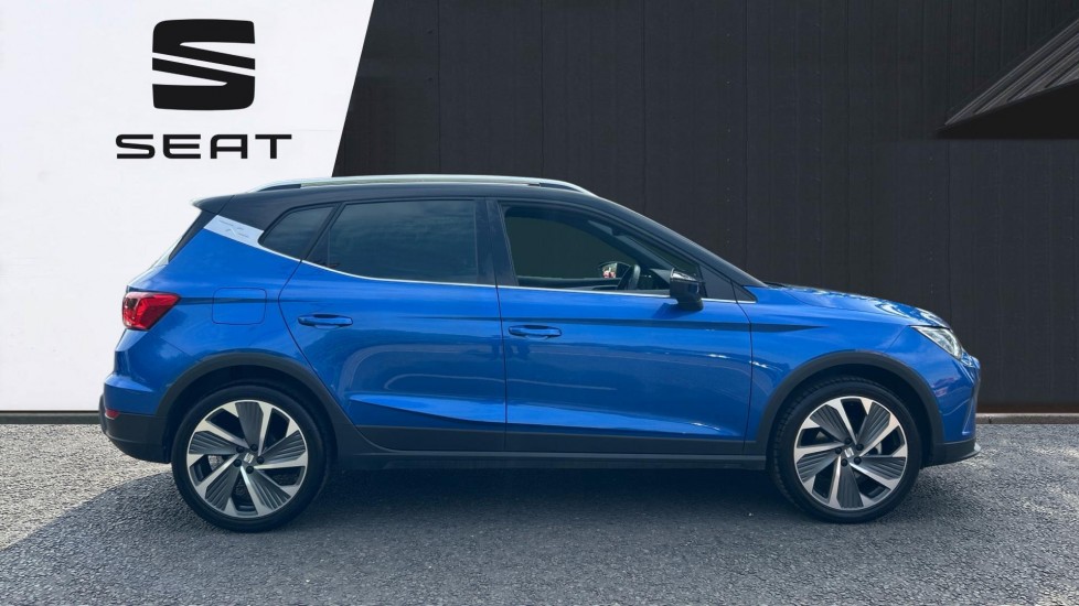 SEAT Arona 1.5 TSI 150 FR Sport 5dr DSG Petrol Hatchback - Image 4