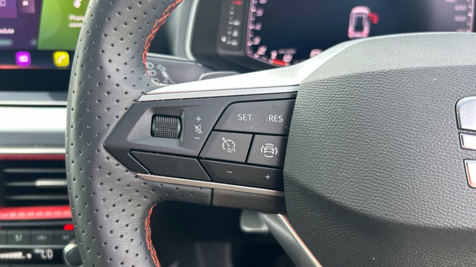 SEAT Arona 1.5 TSI 150 FR Sport 5dr DSG Petrol Hatchback - Image 17