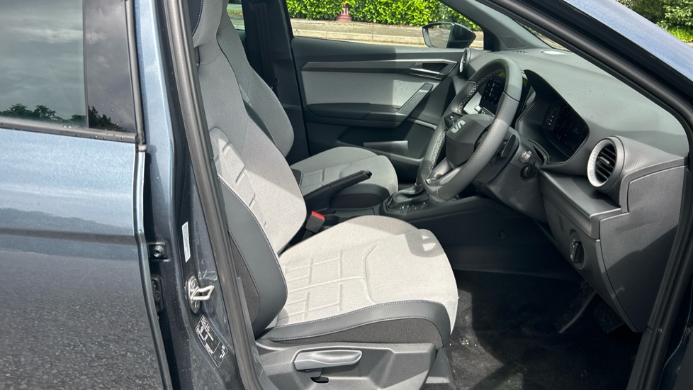 SEAT Ibiza 1.0 TSI 115 FR Sport 5dr DSG Petrol Hatchback - Image 15