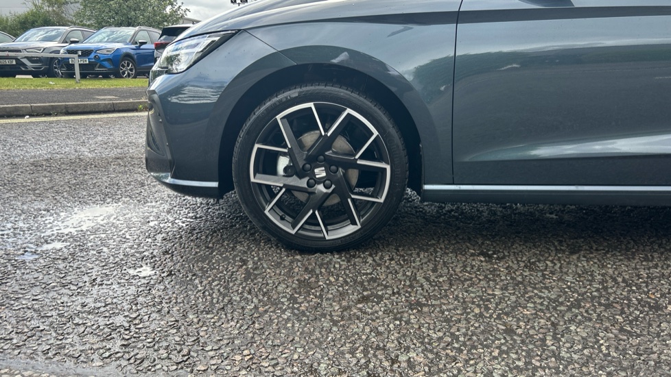 SEAT Ibiza 1.0 TSI 115 FR Sport 5dr DSG Petrol Hatchback - Image 24