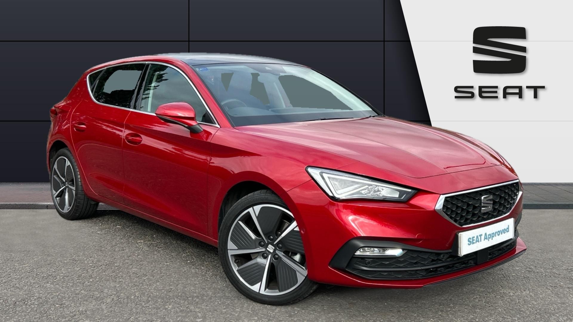 SEAT Leon listing photo