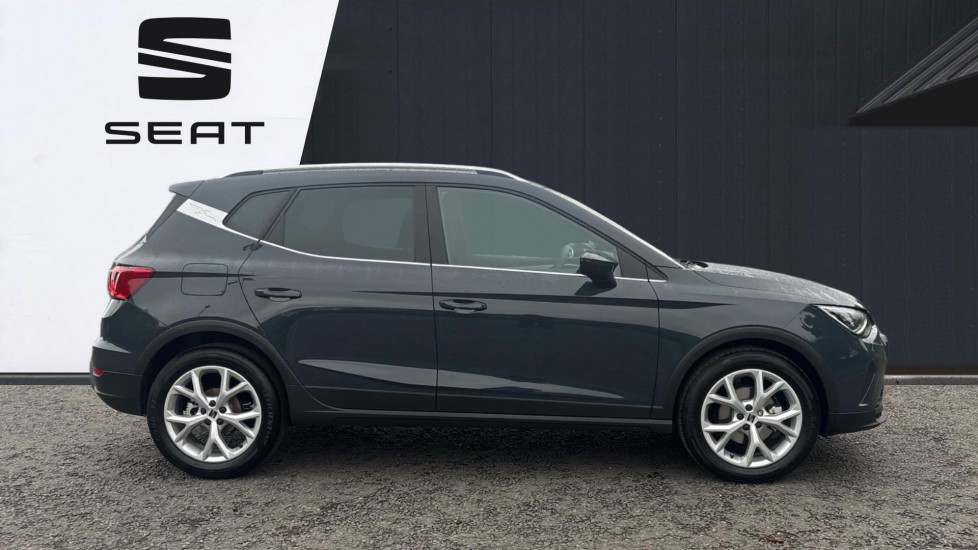 SEAT Arona 1.0 TSI 115 FR 5dr Petrol Hatchback - Image 4