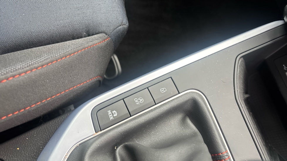 SEAT Arona 1.0 TSI 115 FR 5dr Petrol Hatchback - Image 27