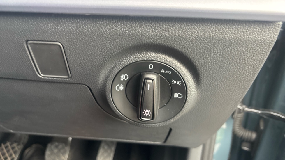 SEAT Arona 1.0 TSI 115 FR 5dr Petrol Hatchback - Image 33