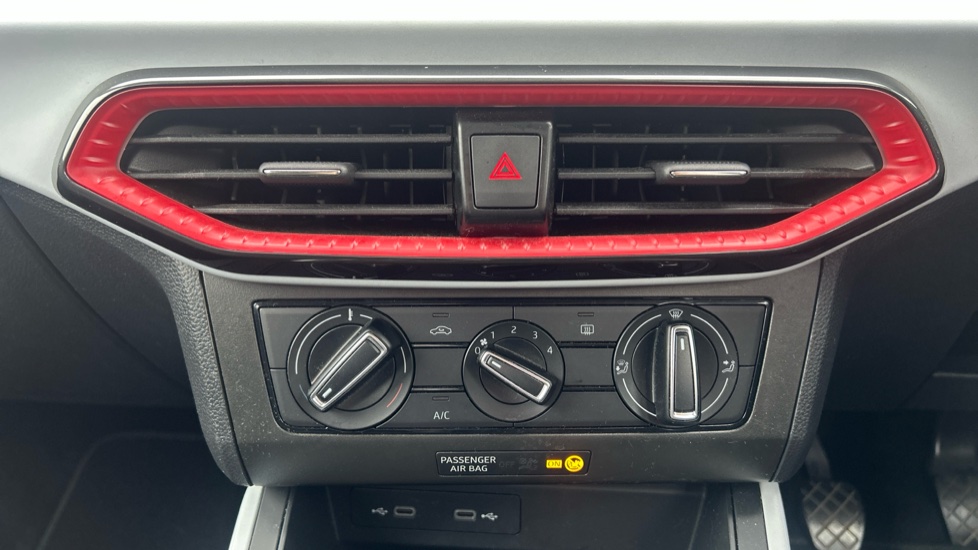 SEAT Arona 1.0 TSI SE Technology 5dr Petrol Hatchback - Image 13