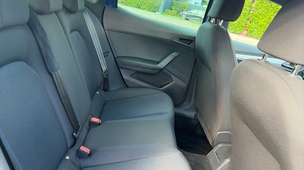 SEAT Ibiza 1.0 TSI 115 FR 5dr Petrol Hatchback - Image 16