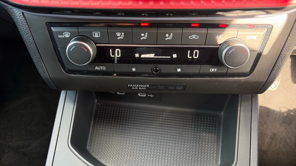 SEAT Ibiza 1.0 TSI 115 FR 5dr Petrol Hatchback - Image 27
