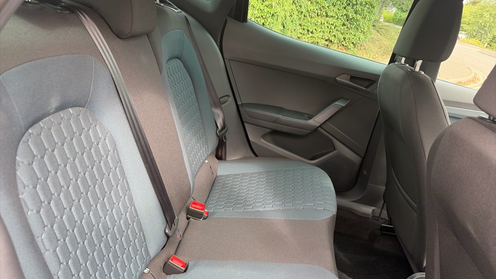 SEAT Arona 1.0 TSI SE Technology 5dr Petrol Hatchback - Image 16