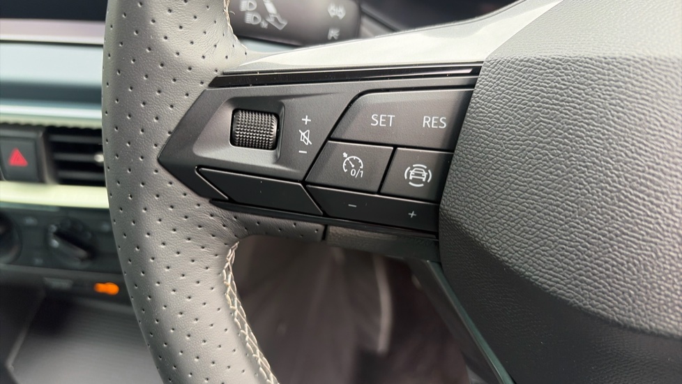SEAT Arona 1.0 TSI SE Technology 5dr Petrol Hatchback - Image 17
