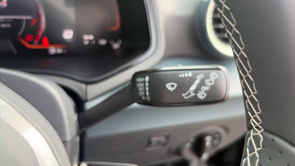 SEAT Arona 1.0 TSI SE Technology 5dr Petrol Hatchback - Image 30