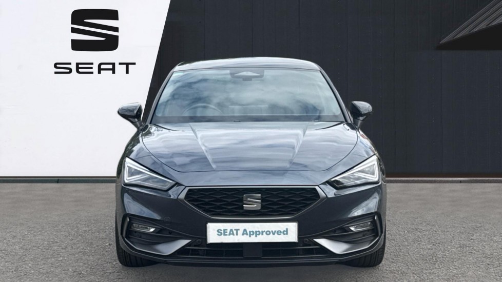 SEAT Leon 1.5 eTSI 150 FR Black Edition 5dr DSG [DAP] Petrol Hatchback - Image 7