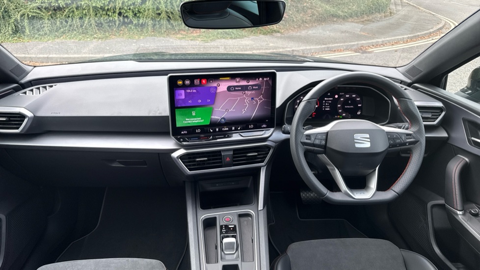 SEAT Leon 1.5 eTSI 150 FR Black Edition 5dr DSG [DAP] Petrol Hatchback - Image 9