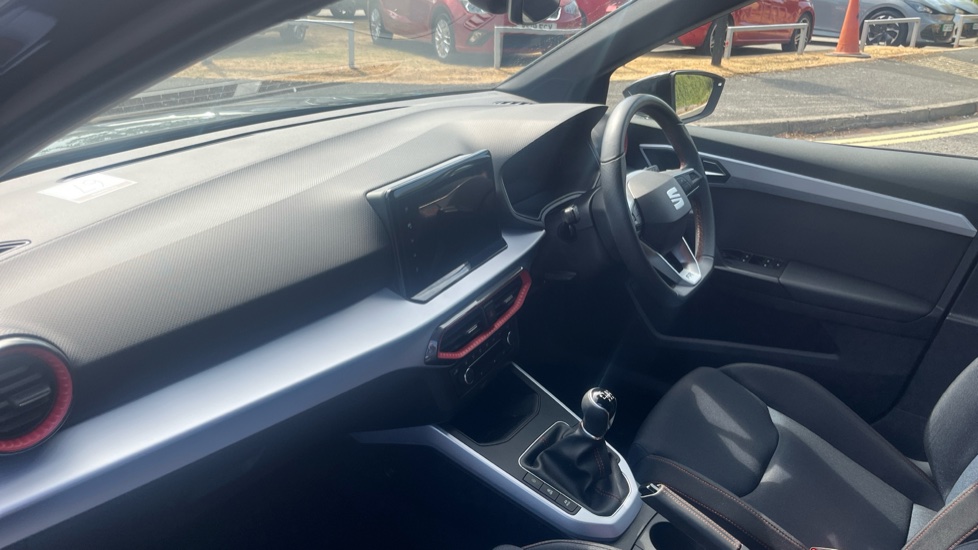 SEAT Arona 1.0 TSI 115 FR 5dr Petrol Hatchback - Image 2