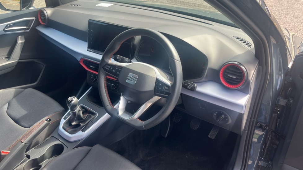 SEAT Arona 1.0 TSI 115 FR 5dr Petrol Hatchback - Image 6