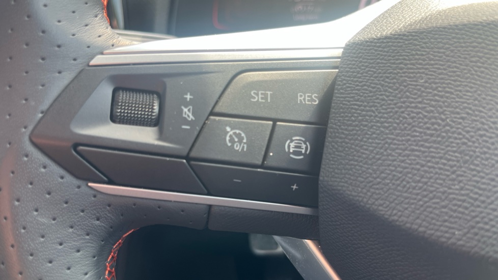 SEAT Arona 1.0 TSI 115 FR 5dr Petrol Hatchback - Image 17