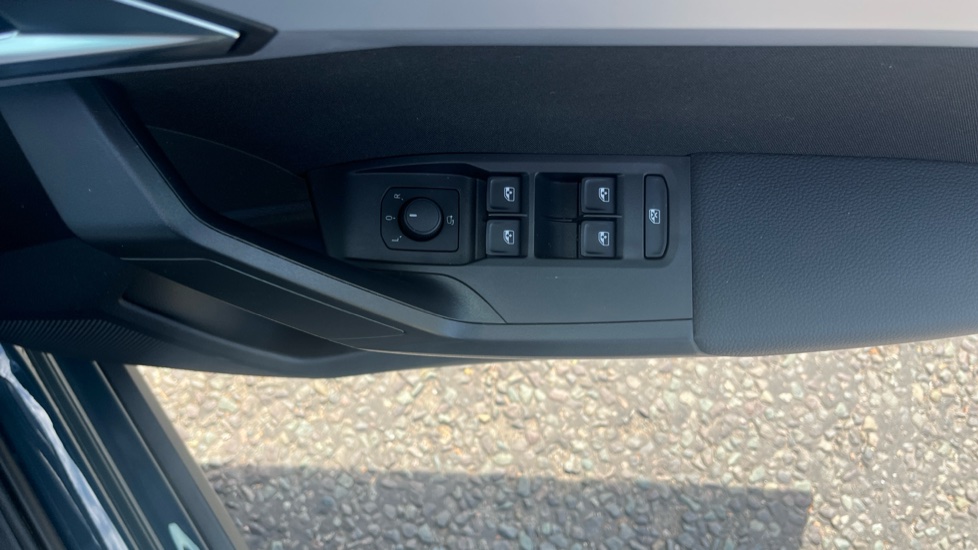 SEAT Arona 1.0 TSI 115 FR 5dr Petrol Hatchback - Image 28