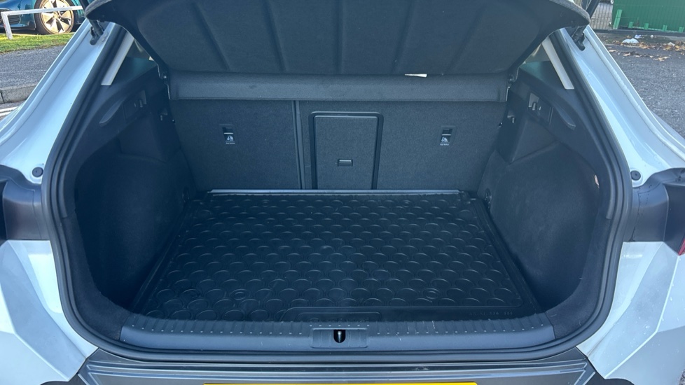 CUPRA Formentor 1.5 TSI 150 V1 5dr DSG Petrol Estate - Image 20