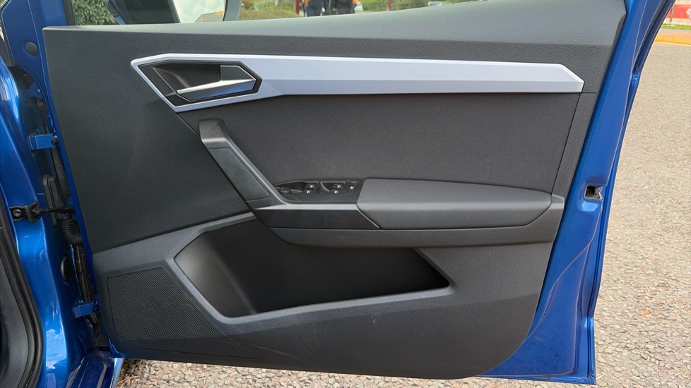 SEAT Ibiza 1.0 TSI 95 FR 5dr Petrol Hatchback - Image 19