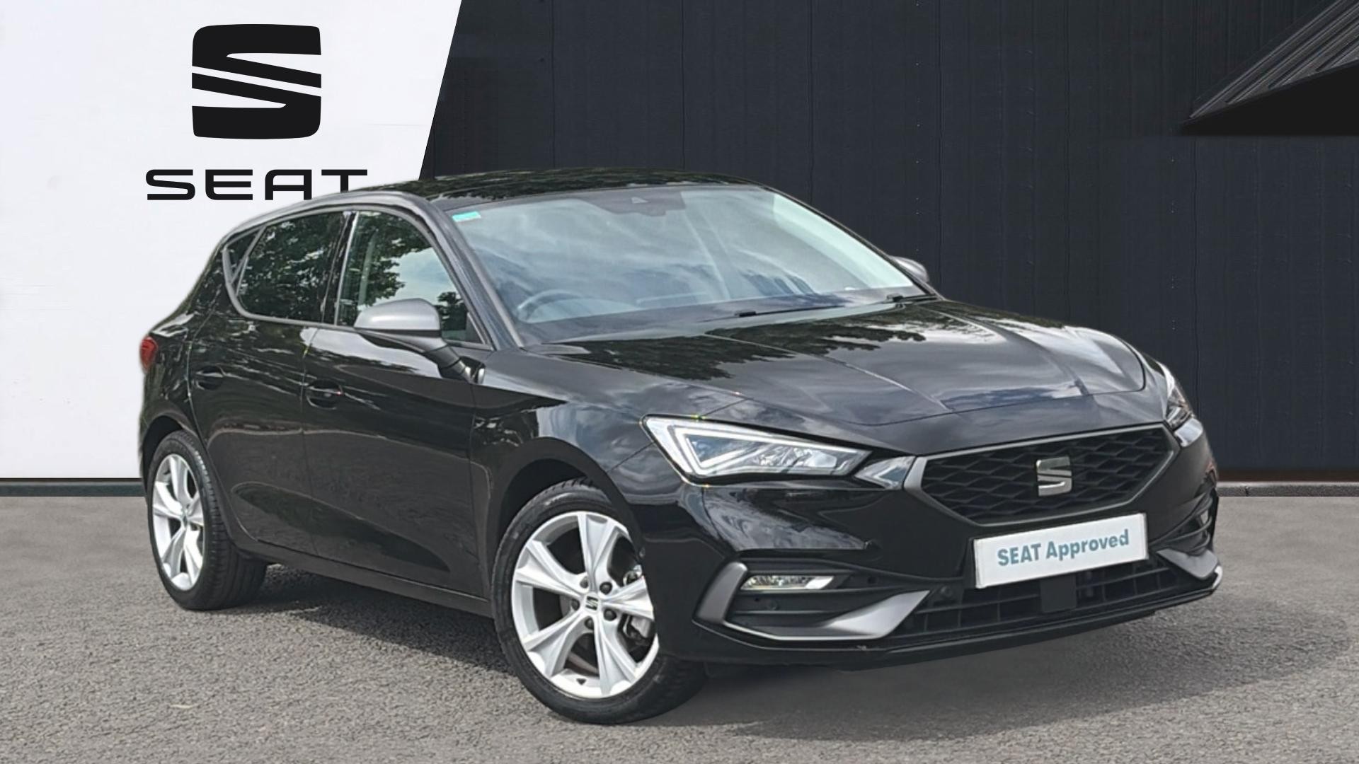 SEAT Leon listing photo