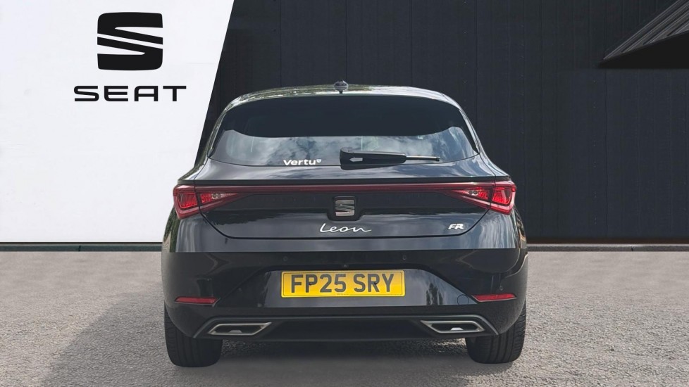 SEAT Leon 1.5 eTSI 150 FR 5dr DSG [DAP] Petrol Hatchback - Image 8