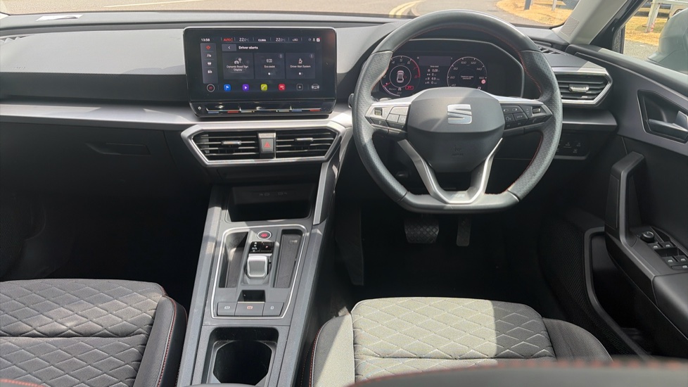 SEAT Leon 1.5 eTSI 150 FR 5dr DSG [DAP] Petrol Hatchback - Image 9