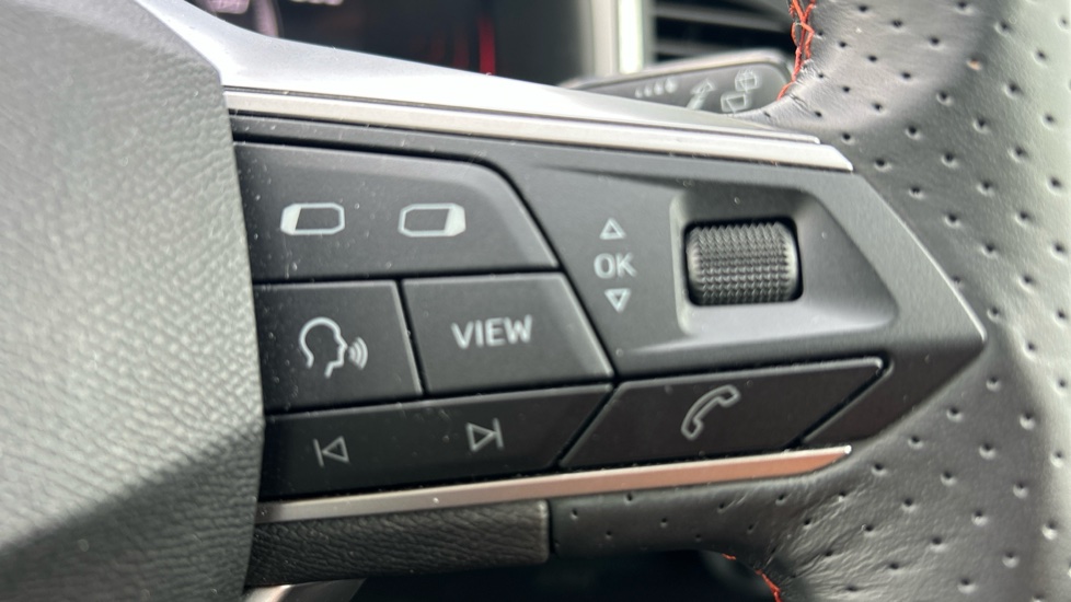 SEAT Ateca 1.5 TSI EVO FR 5dr DSG Petrol Estate - Image 18