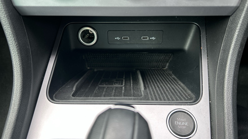 SEAT Ateca 1.5 TSI EVO FR 5dr DSG Petrol Estate - Image 30