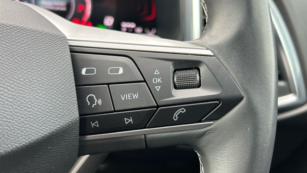 SEAT Ateca 1.5 TSI EVO SE Technology 5dr DSG Petrol Estate - Image 18